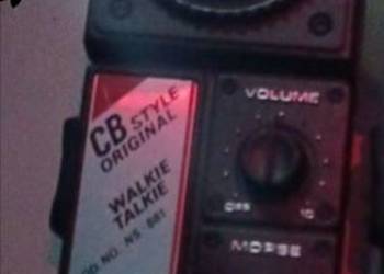 sprzedam krótkofalówki 3 sztuki jedna przerobiona żeby podsłuchiwać