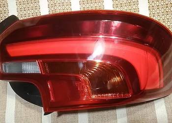 BMW 2  lampa tył LH, przód