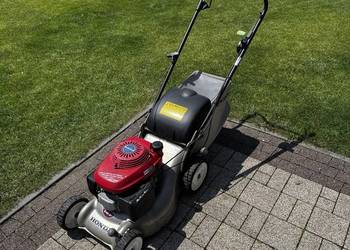 Kosiarka spalinowa Honda HRG 415 C3 PDE kosz, bez napędu - 3014