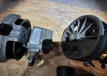 Pompa wspomagania  do Volvo  XC90 nr 8683967 XC70 V70S60 S80