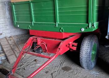 Przyczepa rolnicza wywrotka