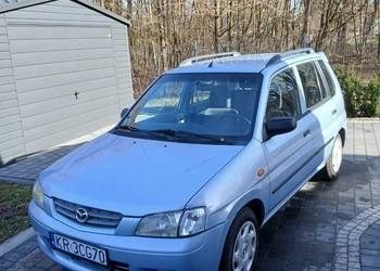 Mazda demio 2001