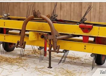 Przegrabiarka Taśmowa (przetrząsarko - zgrabiarka)