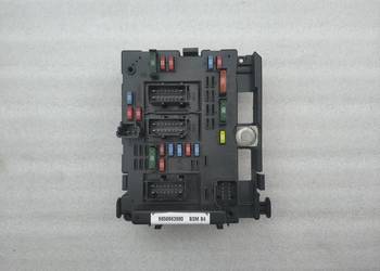 Moduł BSM B4 Skrzynka Bezpieczników Peugeot 307 9650663980