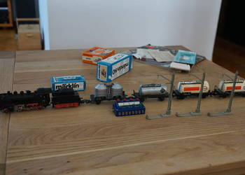 Elementy kolejki Marklin.