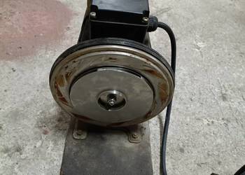 Silnik pompy Grundfos