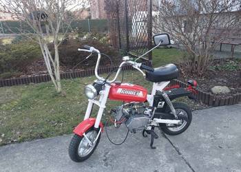 Sprzedam motorynke pony 301 po renowacji.