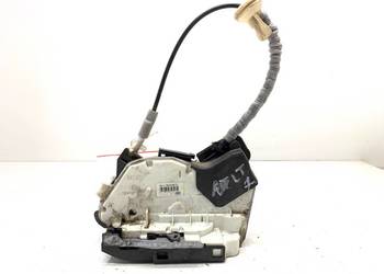 ZAMEK DRZWI LEWY TYŁ VW PASSAT B8 Sedan/Limuzyna 5E0839015