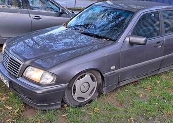 Mercedes C W202 2.2 CDI 98r. AUTOMAT uszkodzony Mercedes C W202 2.2 CDI 98r. AUTOMAT uszkodzony
