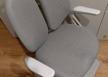 Fotel - Krzesło do biurka szare regulowane dziecko