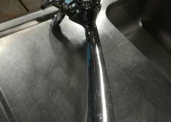 Kolumna trzy kranowa