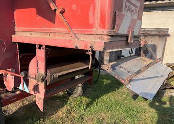 Sieczkarnia kompletna z napędami Deutz Fahr M1000, 1200 i inne