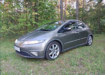 Honda Civic ufo 1.8 140Km alu panorama dach jasny środek