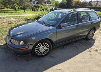 Volvo V40 , Kombi 2004 ROK 1.8B plus LPG Klimatyzacja !