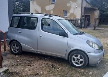 Toyota Yaris Verso 1.3 benzyna, klima