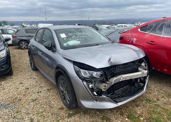 PEUGEOT e-208 136 PS Style GN422