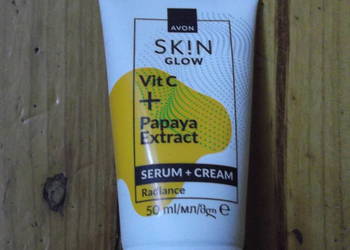 Rozświetlające serum i krem do twarzy 2 w 1 Avon