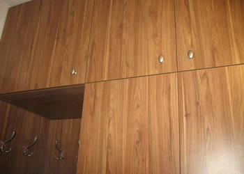 Szafa do wnęki, pawlacz plus nadstawka na szafę