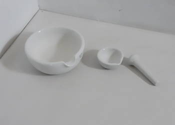 Zestaw Porcelanowych Moździerzy Laboratoryjnych – HALDENWANGER & ROSENTHAL