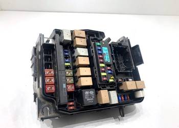 SKRZYNKA BEZPIECZNIKÓW HYUNDAI i40 91951-3X140 Hatchback 1.7 116KM MOD