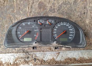 Licznik Zegary Volkswagen Passat B5 1.8B