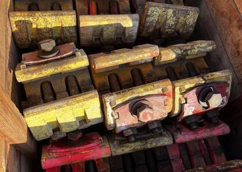 Robel ściskacz do szyn kolejowych