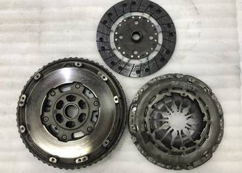 SPRZĘGŁO KOMPLETNE DWUMAS 302100495R DUSTER I 1.2