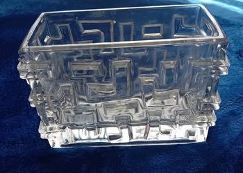 Żardiniera Tetris, Sklo Union - Rosice. Projekt - Jiri Brabec.