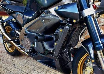 Aprilia RSV 1000 140KM Bardzo mocna V-ka Duzo dodatków. Super stan. Zamiana