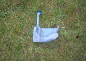 Zbiornik zbiorniczek płynu spryskiwaczy Volkswagen Transporter T4