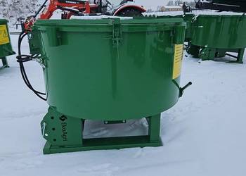 Betoniarka z napędem hydraulicznym 800 l