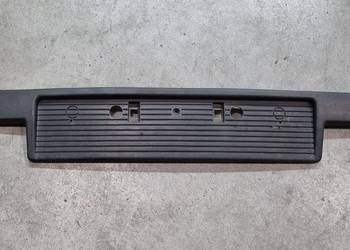 Listwa zderzaka przedniego BMW E30 wąska lampa 1888266