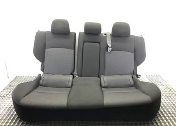 KANAPA DRUGI RZĄD MITSUBISHI LANCER VIII Hatchback FOTEL ŚRODKOWA