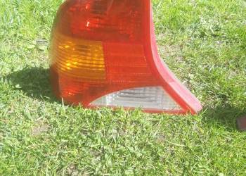 Lampa lewa tyl focus mk1 sedan