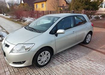 Toyota Auris 1.4 benzyna