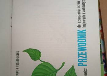 Przewodnik do oznaczania drzew i krzewów książki wysyłka gratis Trójmiasto