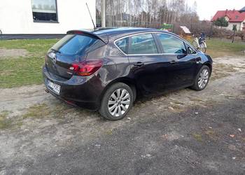 Opel Astra J 2012r 1.4 turbo,gaz