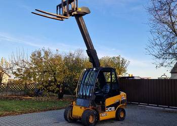 Wózek tleskopowy JCB TLT 30 D 2015r  3 tony udżwig Wózek tleskopowy JCB TLT 30 D 2015r  3 tony udżwig
