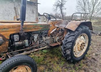 sprzedam ciągnik