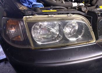 Lampy przednie Volvo V40 ciemne