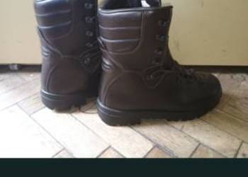 Buty wojskowe zimowe