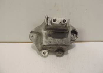 Łapa wspornik skrzyni OPEL GRANDLAND X 1,6 HDI 9807981780