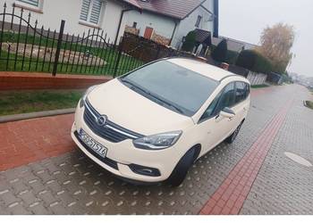 Opel Zafira c lift 2019 2.0 140KM AUTOMAT