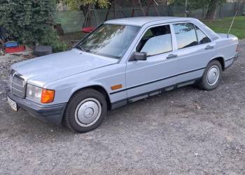 Samochód osobowy Mercedes
