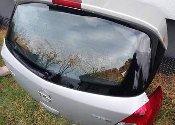 Klapa bagaznika opel corsa D 5drzwi