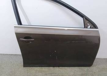 DRZWI PRAWE PRZÓD LH8Z USZKODZONE  VW Volkswagen Jetta VI (2010-  )