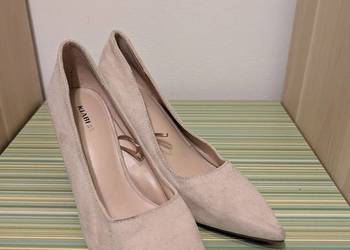 Buty na obcasie 41