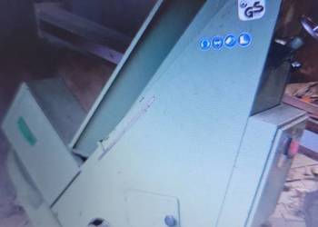 Automat przecinarka przerzynarka do drewna z taśmociągiem
