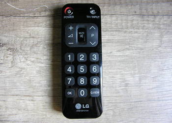 Pilot do telewizora TV LG AKB72913104 ORYGINALNY