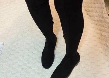 (40) ASOS Design/ Czarne Kozaki za kolano muszkieterki z Londynu, NOWE